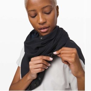 brand new without tag vinyasa scarf